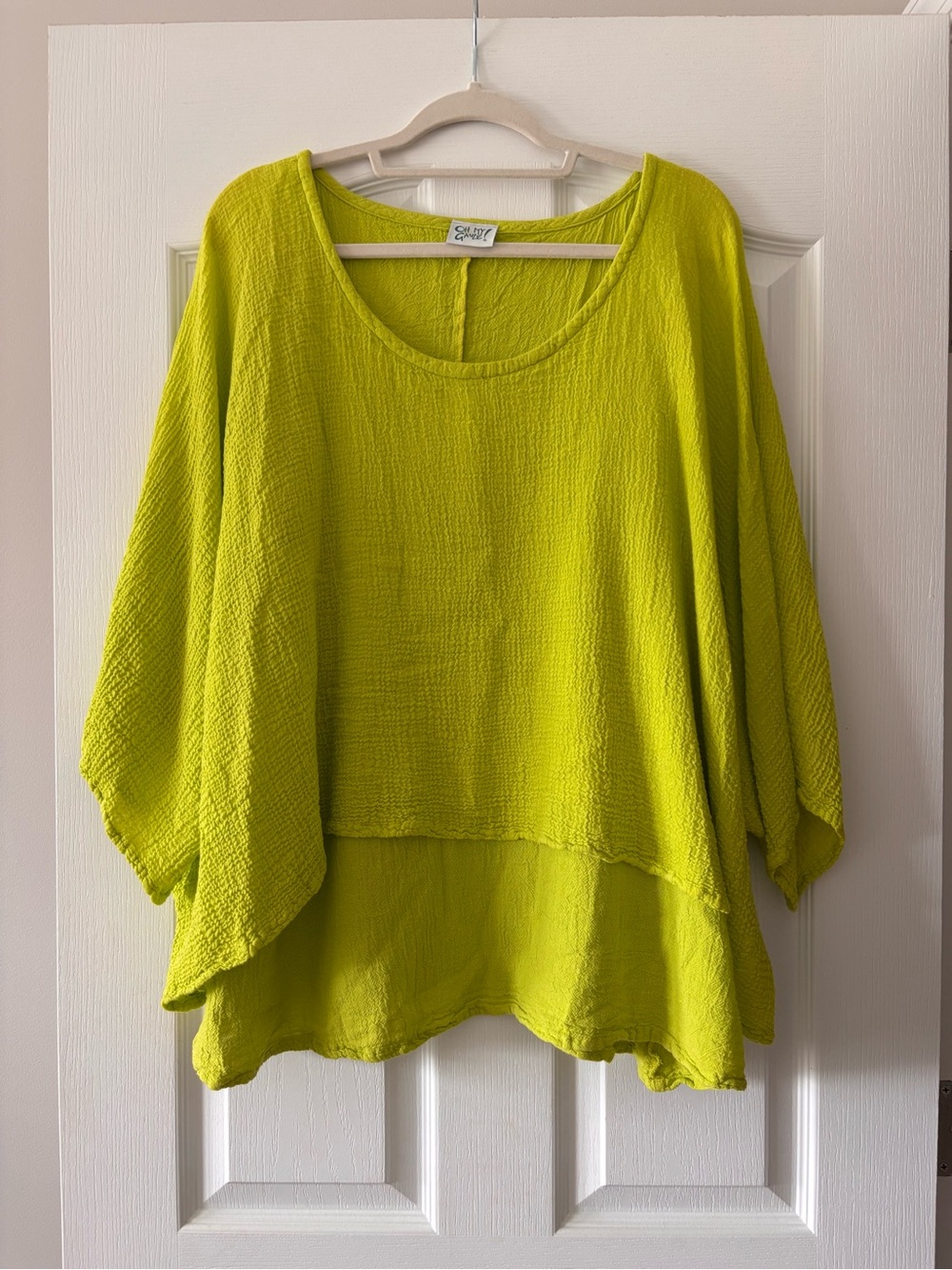 Oh My Gauze! Lime Lightweight Scoop Neck Tunic